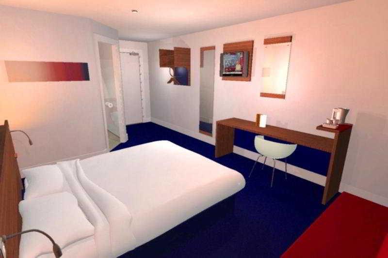 Travelodge Rose Street Эдинбург Экстерьер фото