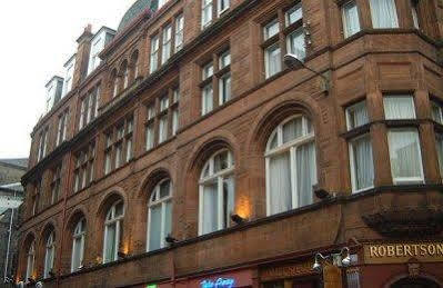 Travelodge Rose Street Эдинбург Экстерьер фото